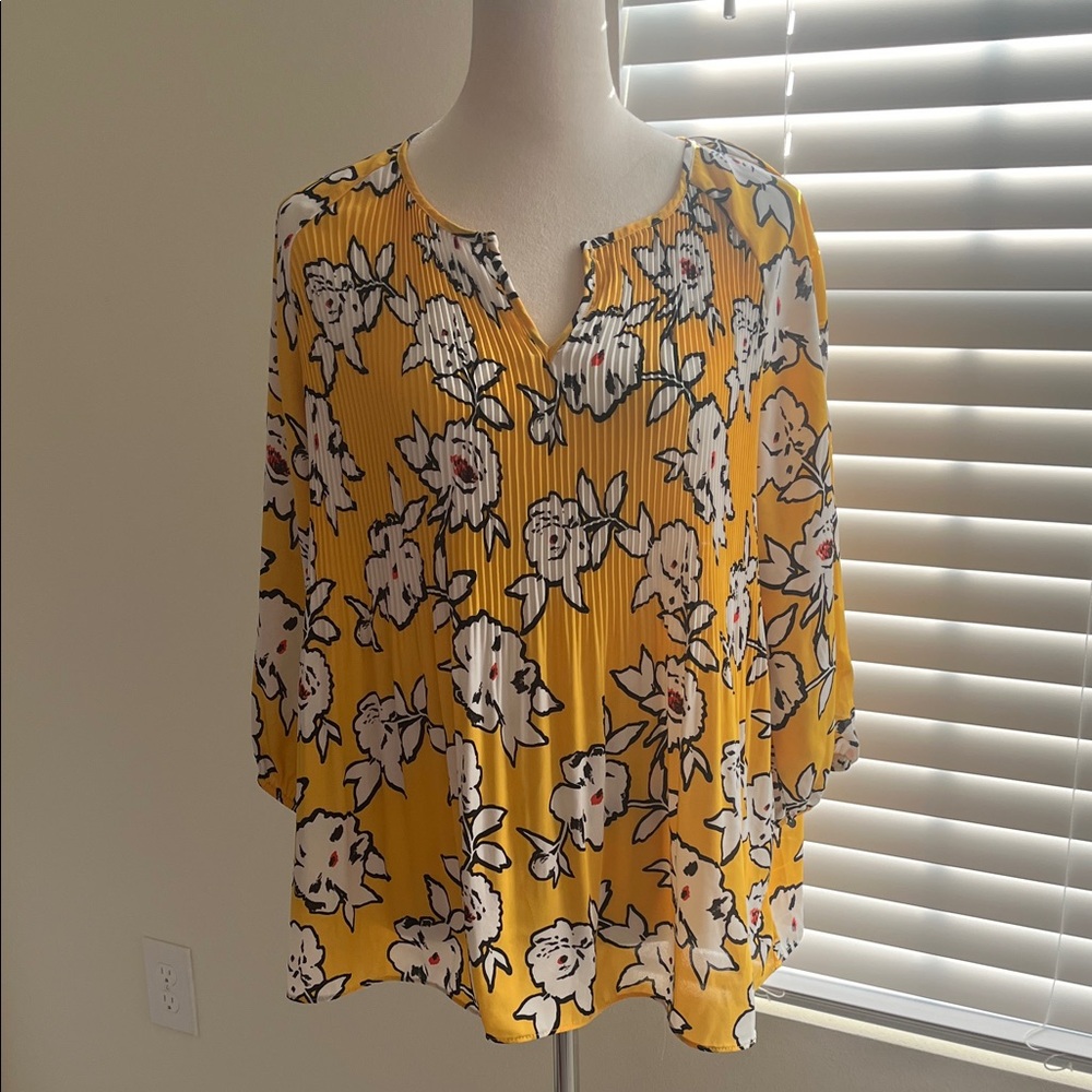 Pleione Yellow Floral Split-Neck Tunic
